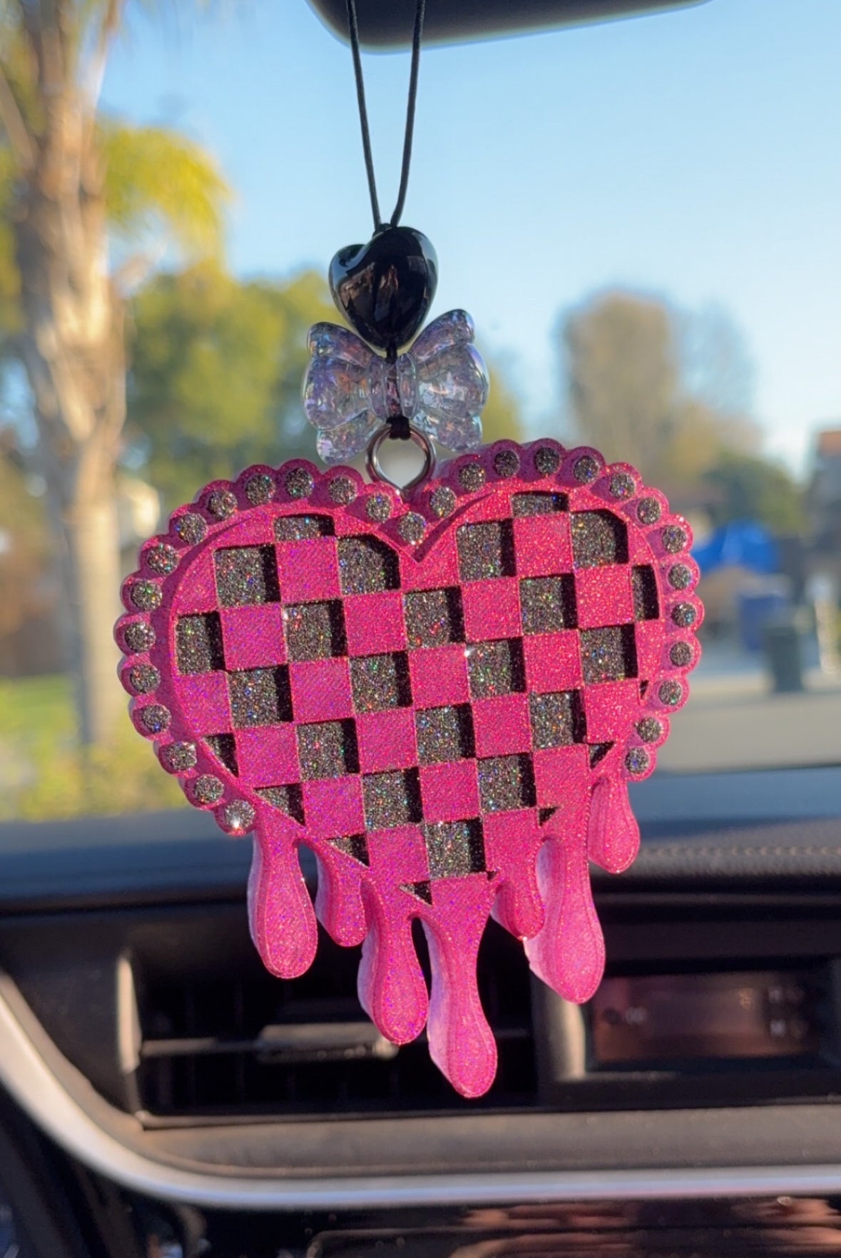 Checkered Drip Heart Freshie