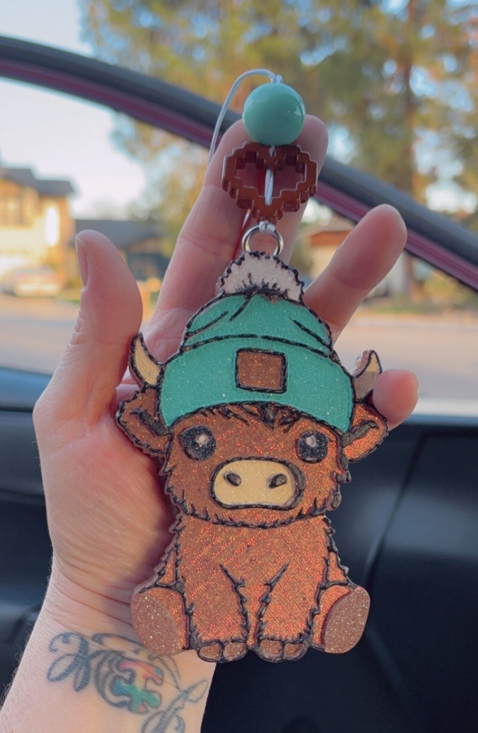 Highland Cow with Turquoise Beanie Freshie